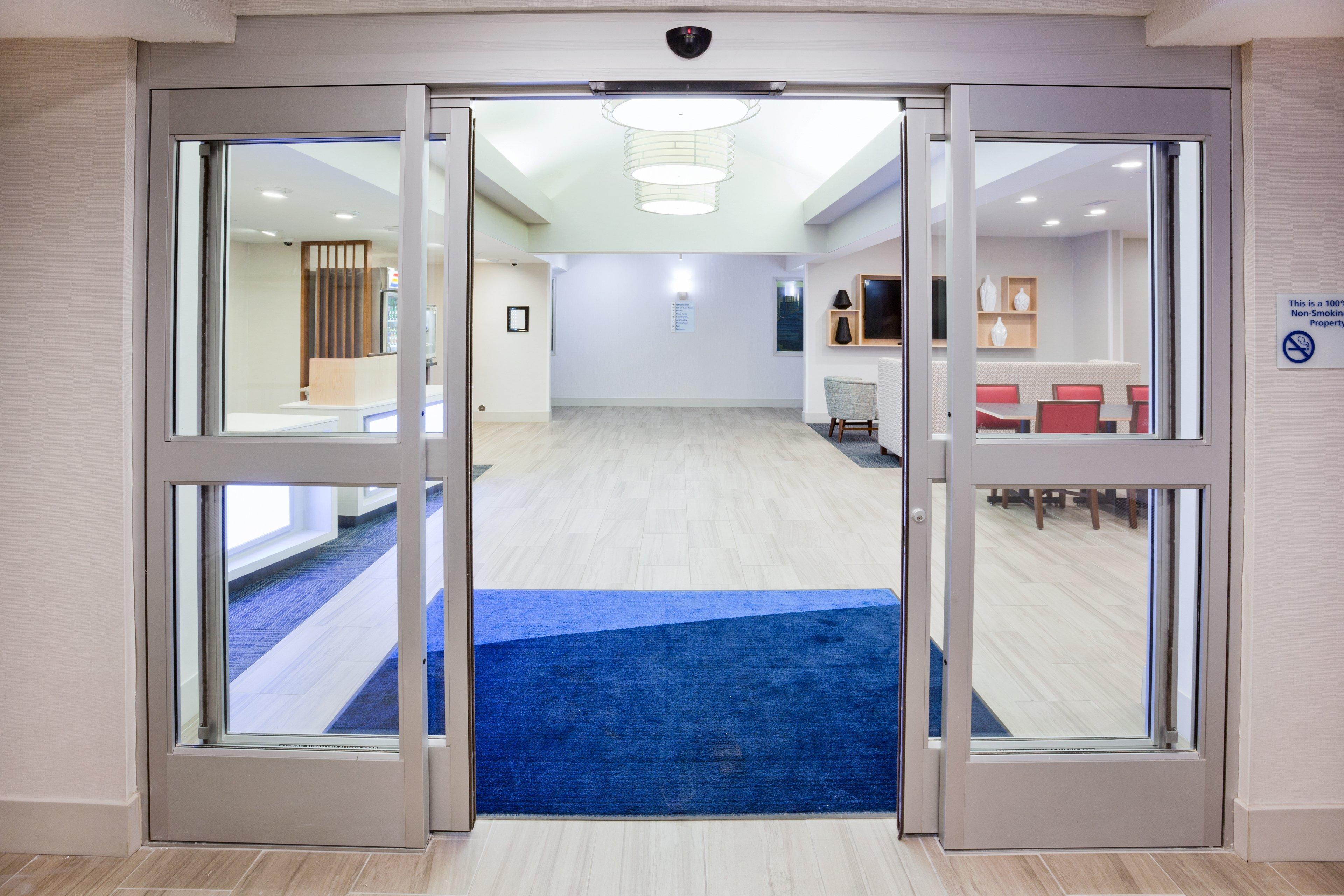 Holiday Inn Express & Suites - Dickinson By Ihg Luaran gambar
