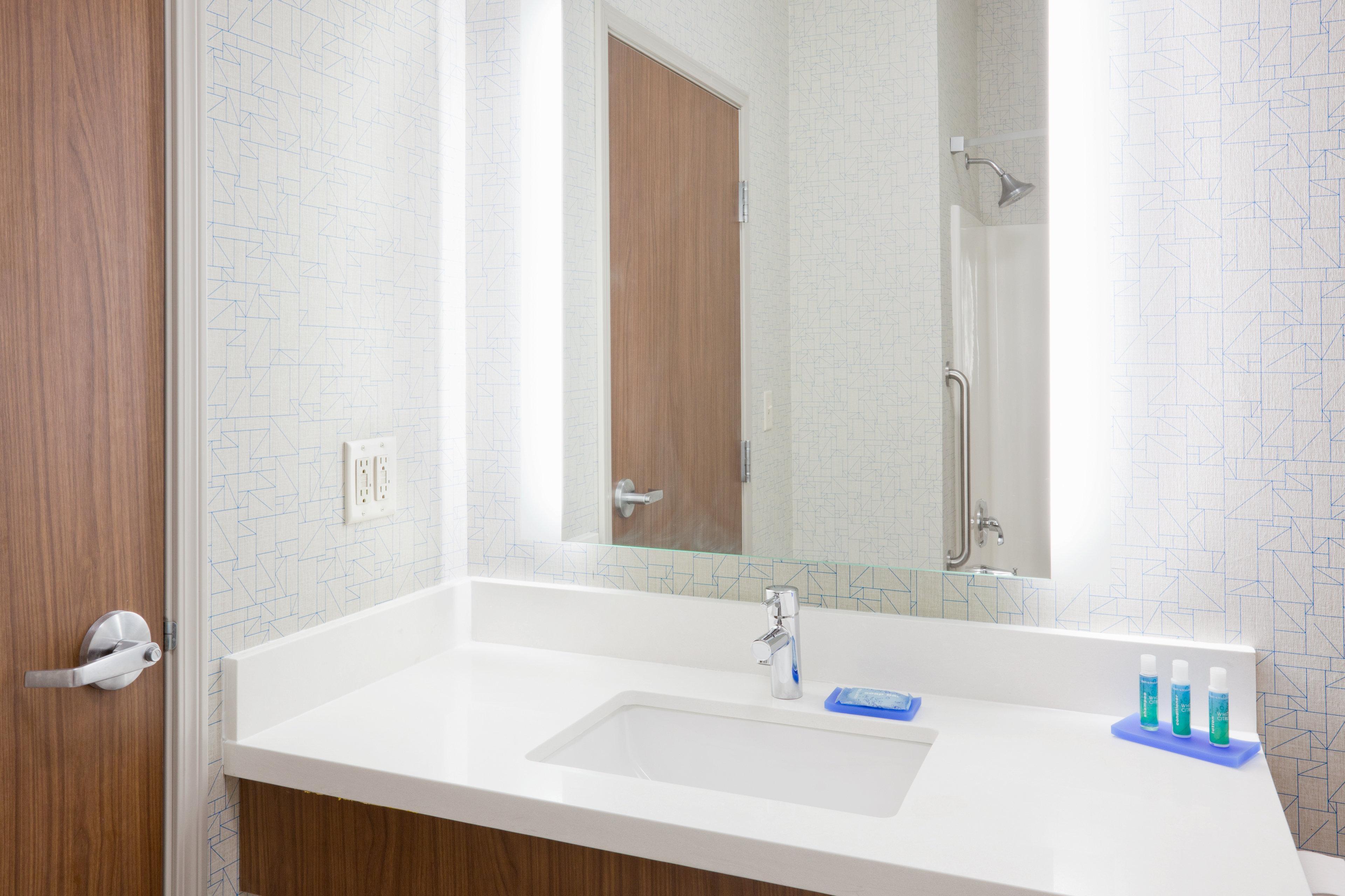 Holiday Inn Express & Suites - Dickinson By Ihg Luaran gambar