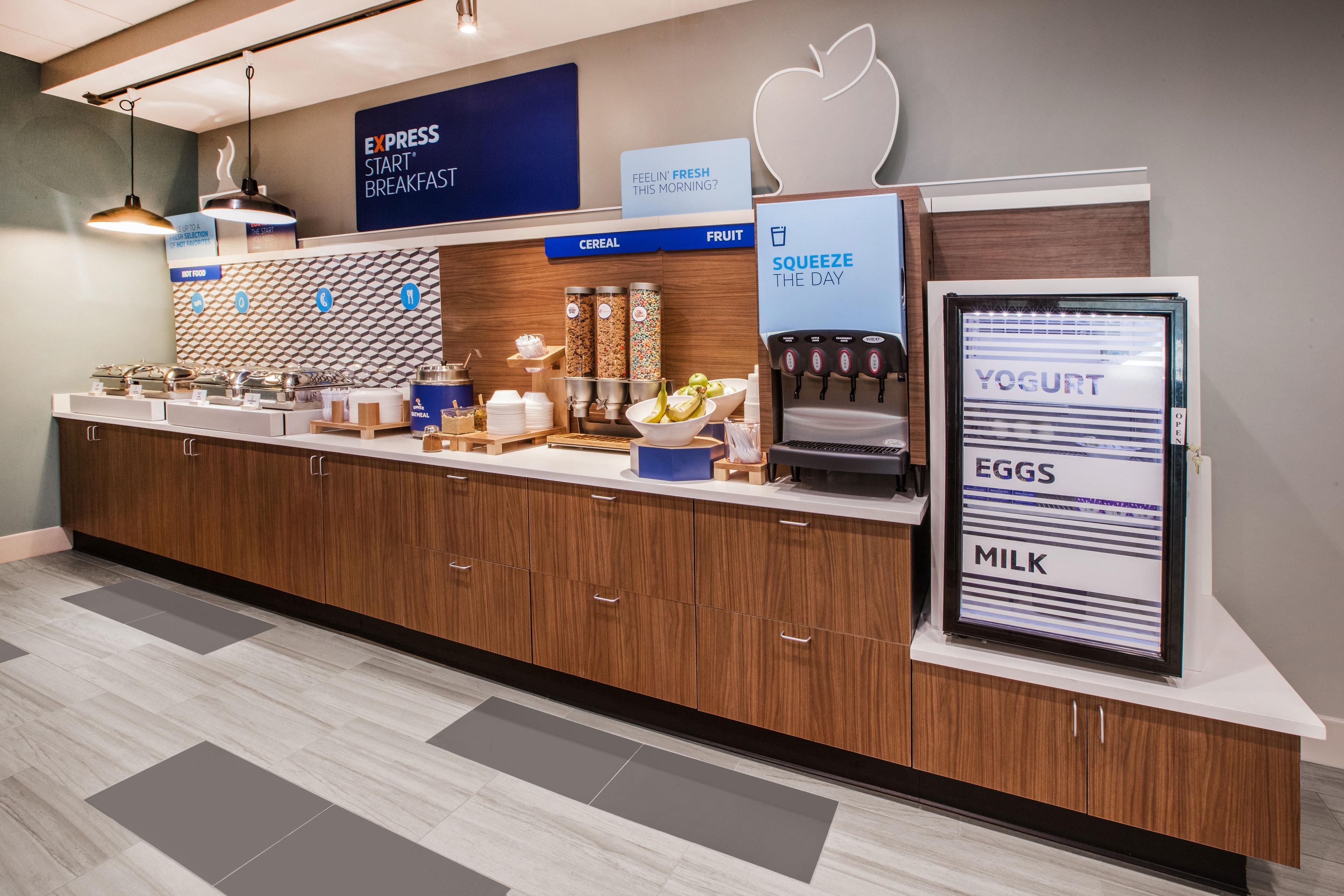 Holiday Inn Express & Suites - Dickinson By Ihg Luaran gambar