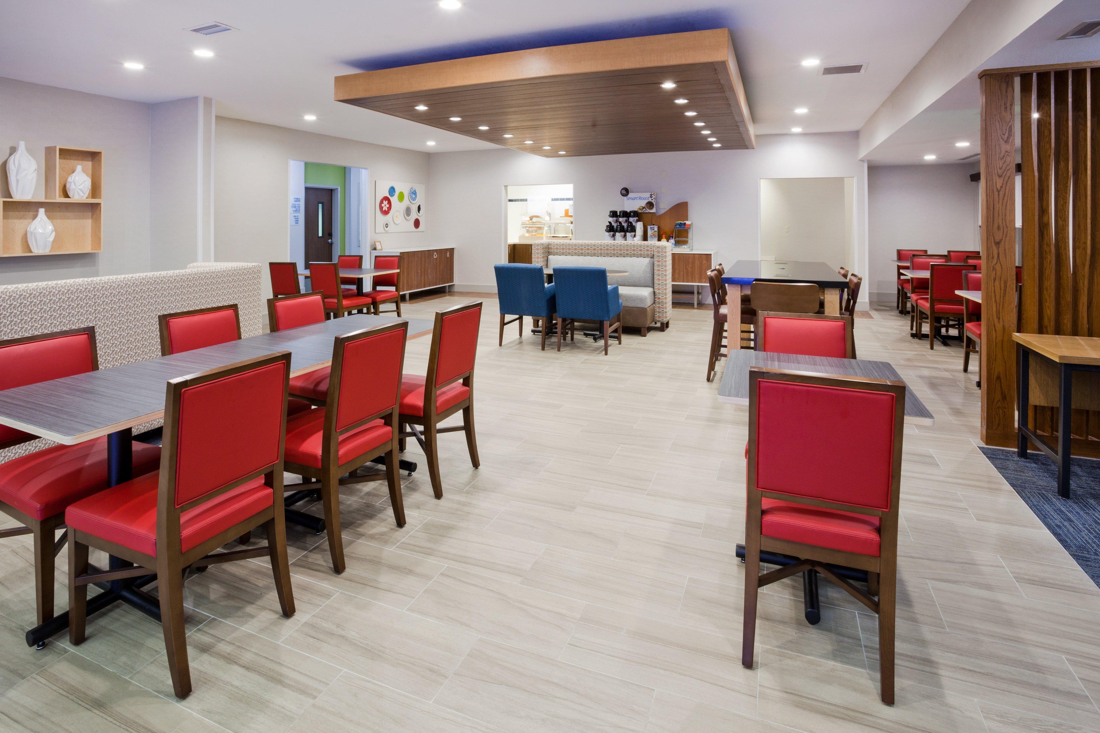 Holiday Inn Express & Suites - Dickinson By Ihg Luaran gambar