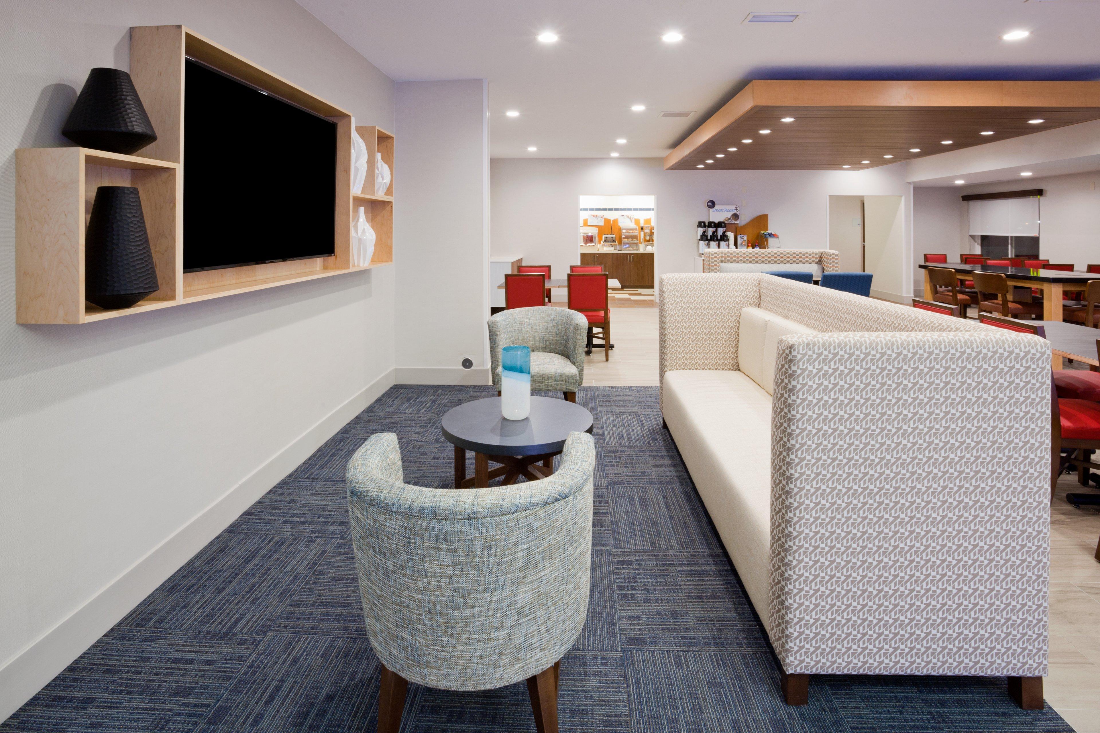 Holiday Inn Express & Suites - Dickinson By Ihg Luaran gambar