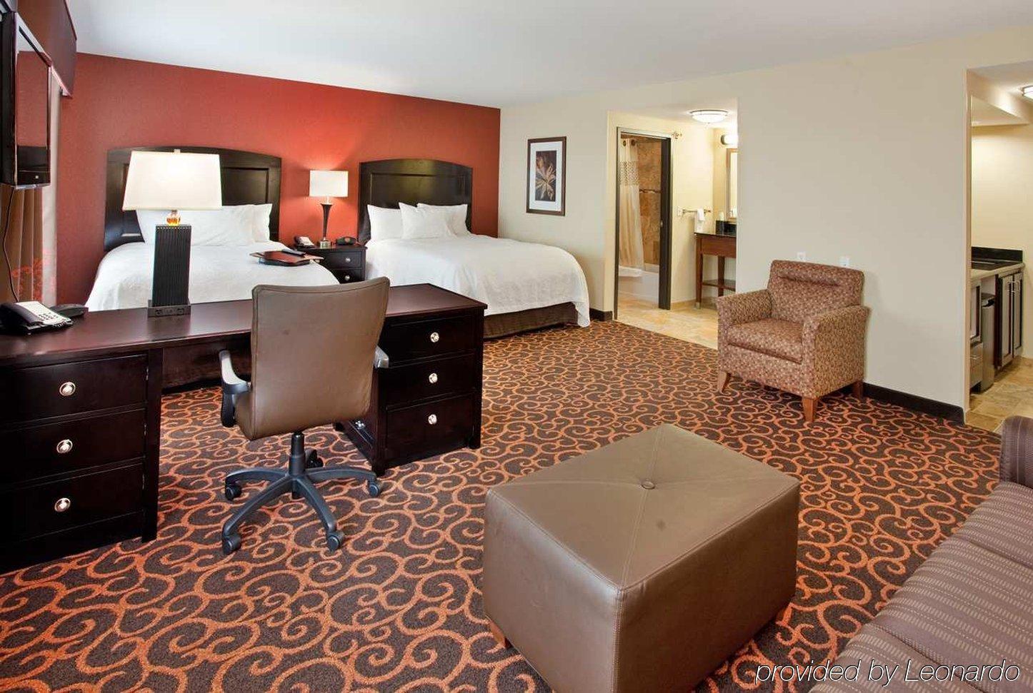 Holiday Inn Express & Suites - Dickinson By Ihg Luaran gambar