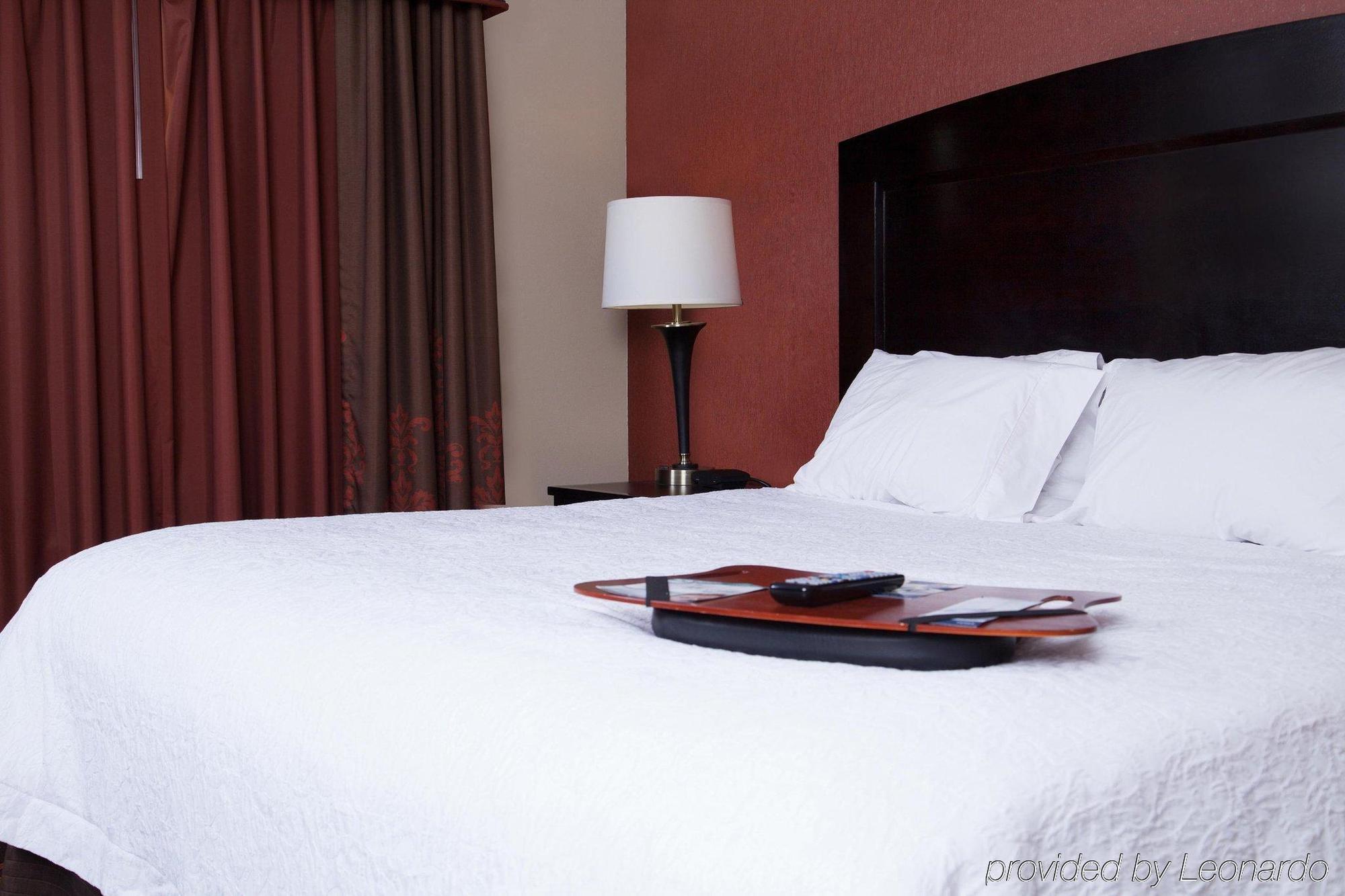 Holiday Inn Express & Suites - Dickinson By Ihg Luaran gambar