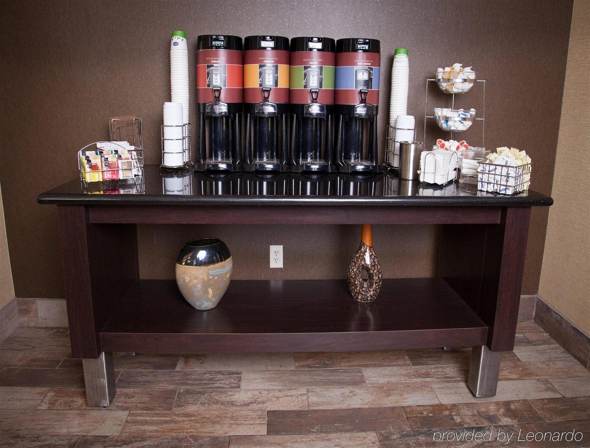 Holiday Inn Express & Suites - Dickinson By Ihg Luaran gambar