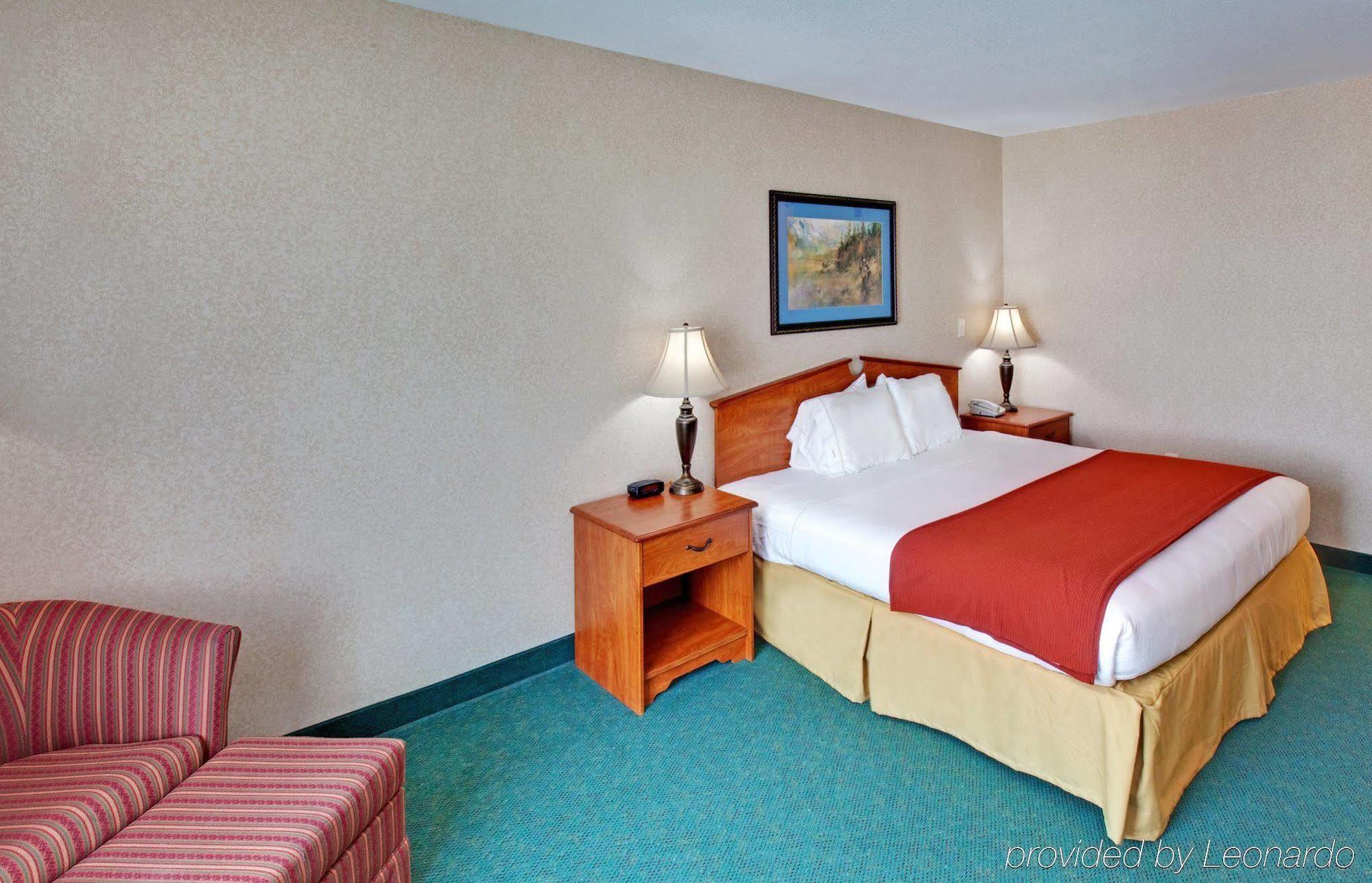 Holiday Inn Express & Suites - Dickinson By Ihg Luaran gambar